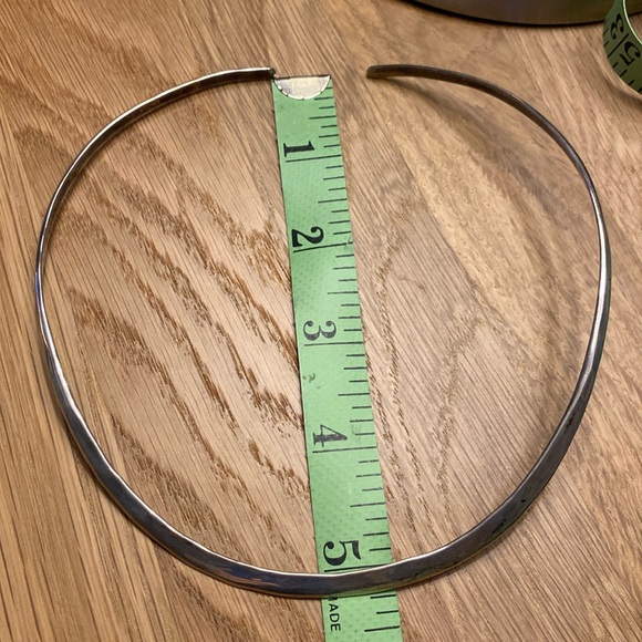 Sterling silver choker length necklace. Classic forged silver collar style. - Picture 3 of 6